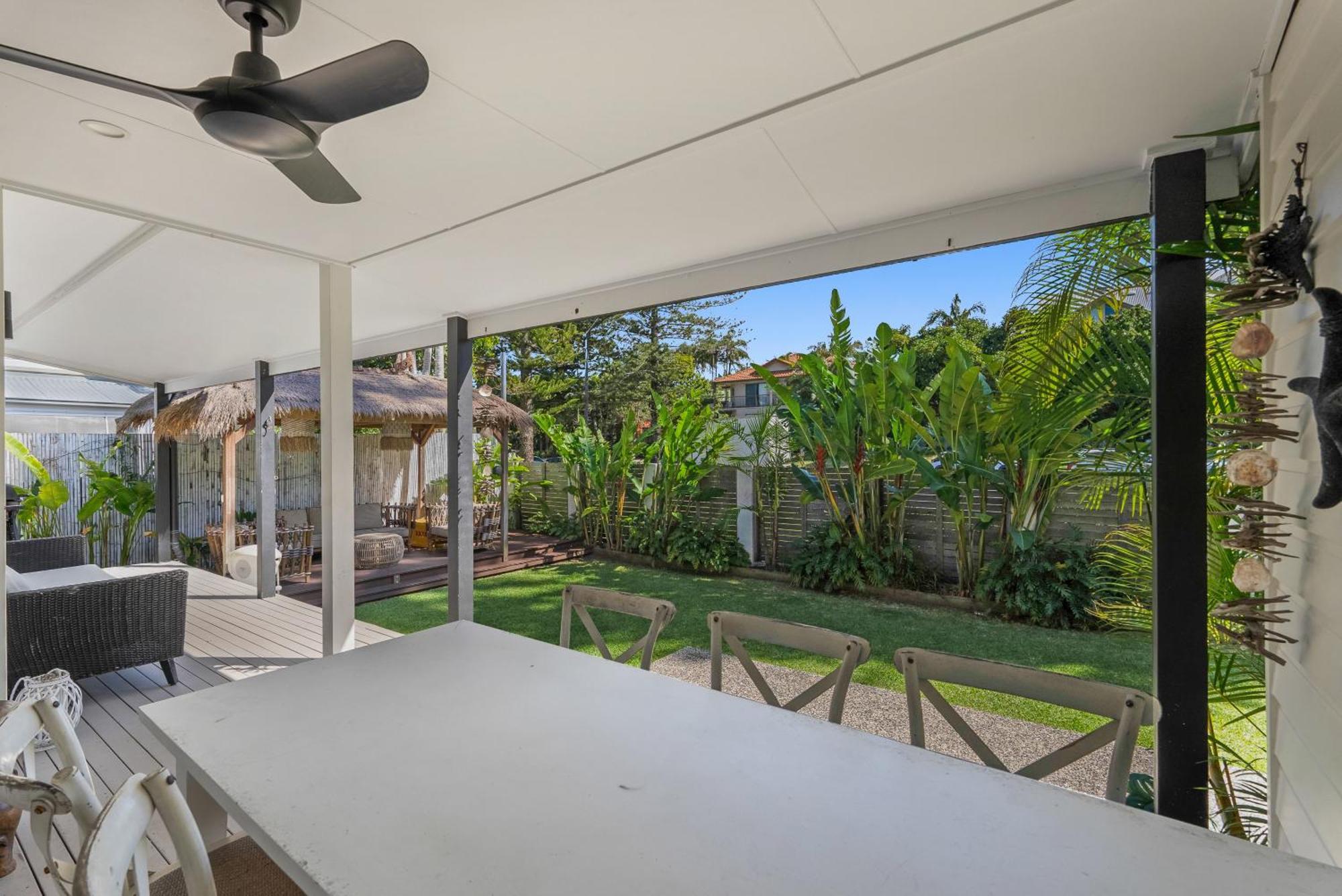 Azur Byron Bay Hotell Eksteriør bilde
